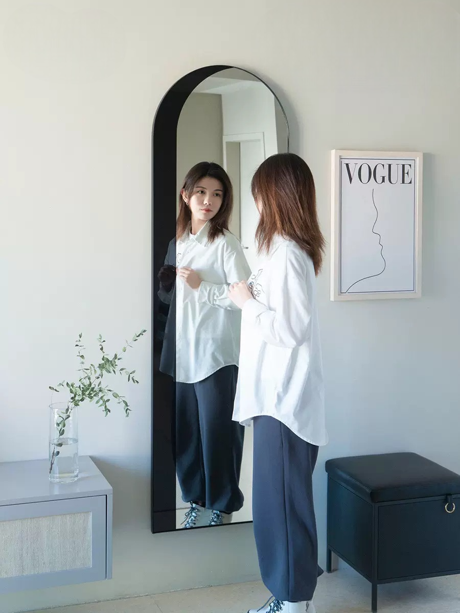 กระจกแต่งตัวแบบเต็มตัว รุ่น Mina - Image 2