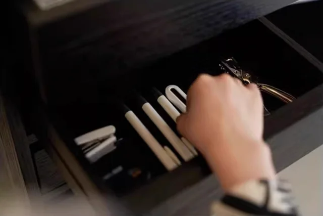 ตู้ลิ้นชักไม้หมุนได้ รุ่น Mika - Image 11