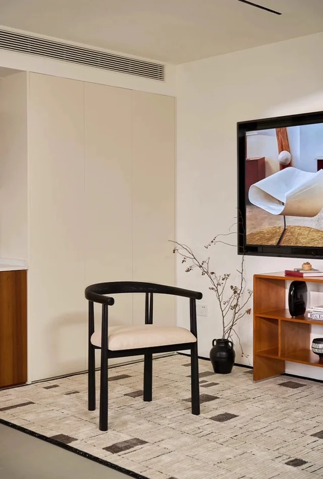 เก้าอี้ไม้รับประทานอาหาร รุ่น Aelin - Image 2