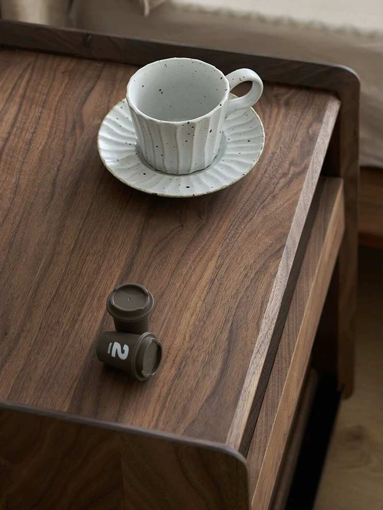 ตู้ข้างเตียง Smart Multifunction ชาร์จแบบไร้สาย พร้อมลิ้นชักเก็บของ - Image 4